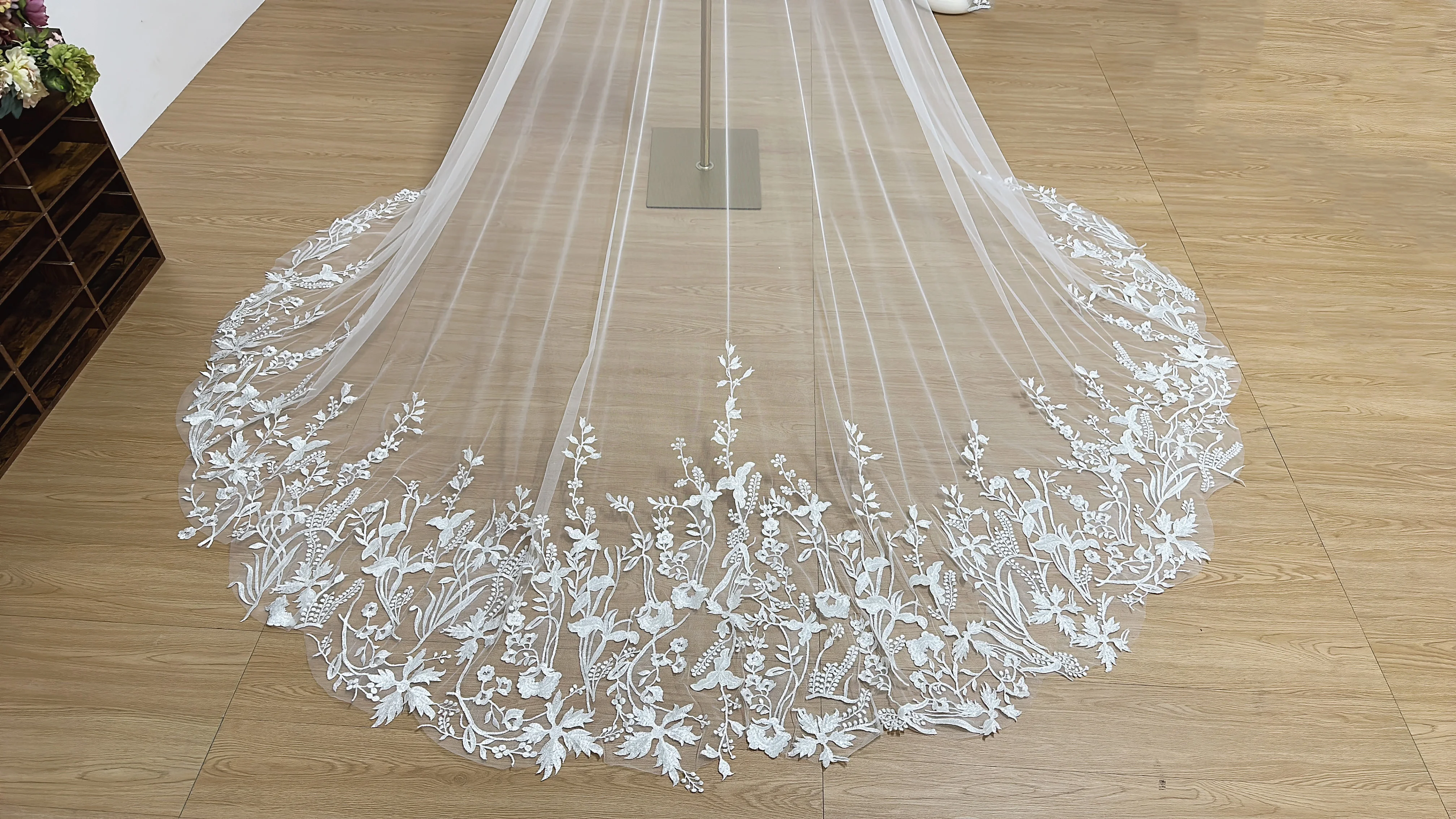 Bridal Wedding Wedding Dresses Removable Activity Floor Trailing Lace Half Skirt Hem Wedding Accessories