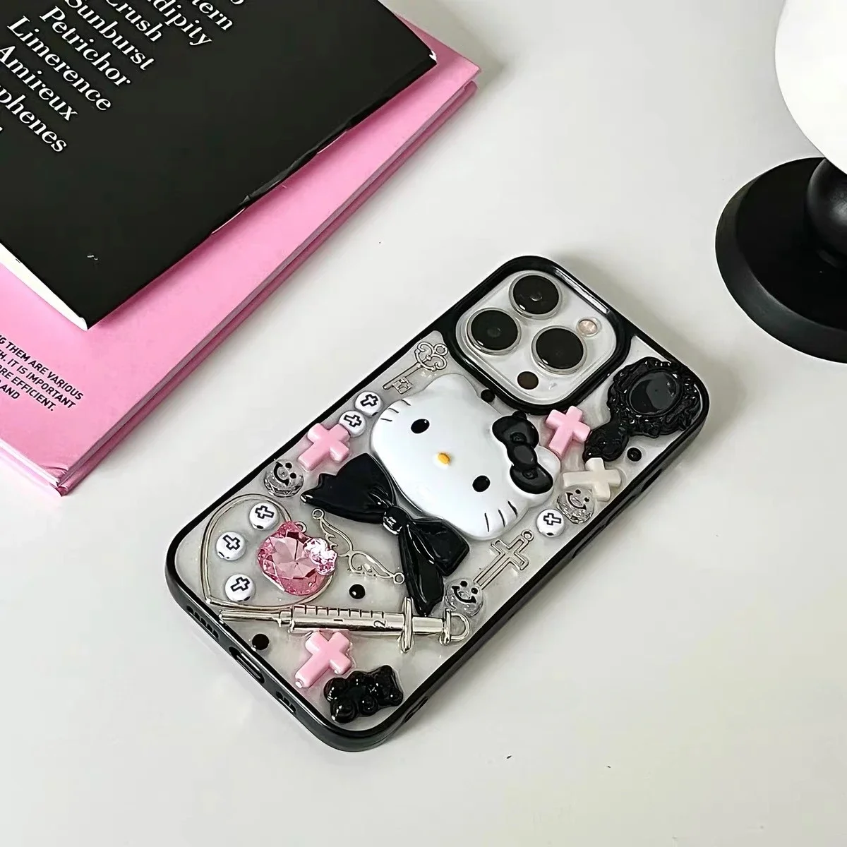 حافظة هاتف هالو كيتي ثلاثية الأبعاد مصنوعة يدويًا، مناسبة لهاتف آيفون 12/13/14/15promax 15/14/13/12pro