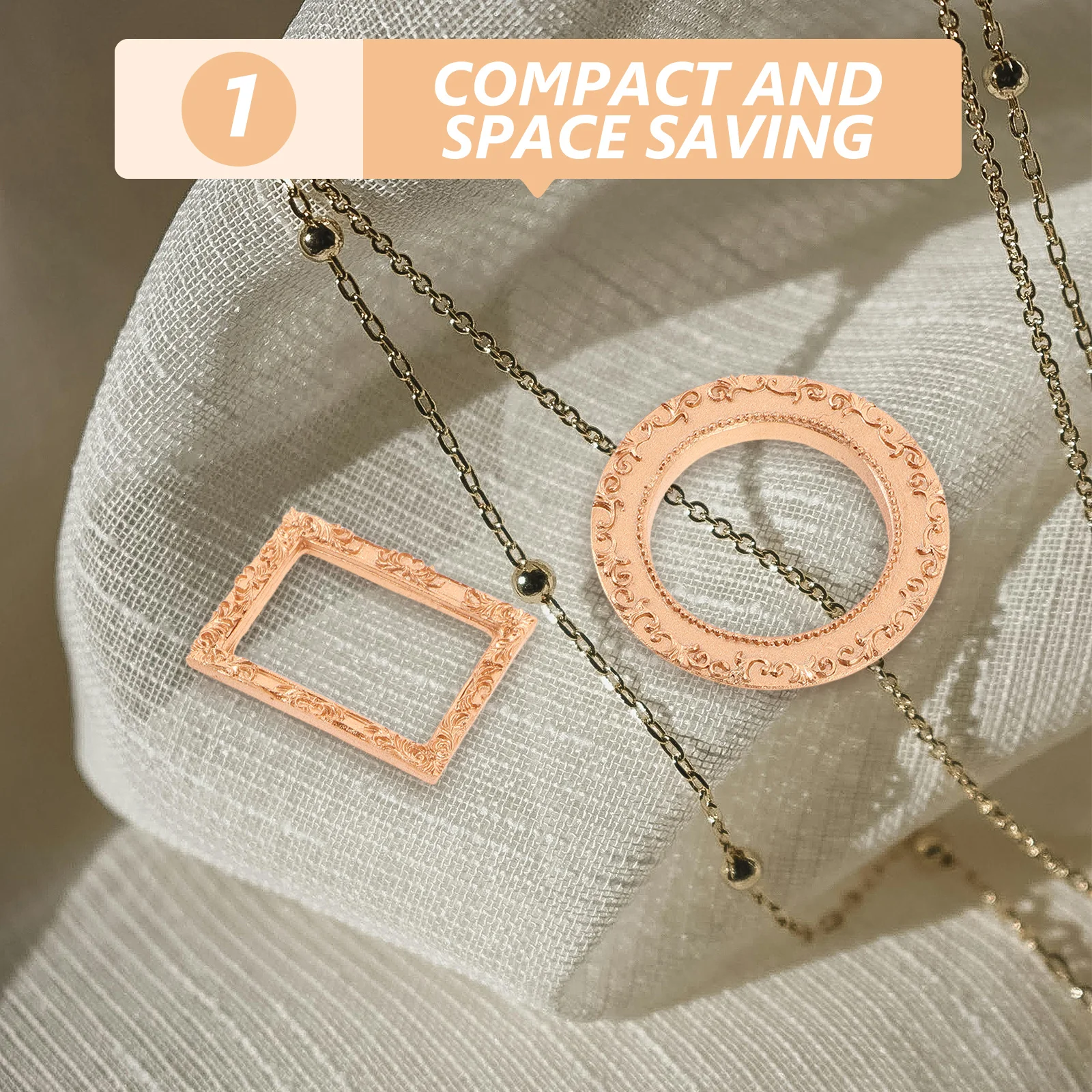 

4Pcs Mini Photo Frames Vintage European Resin Retro Jewelry Display Photography Props Home Decor Small Picture Frame Set