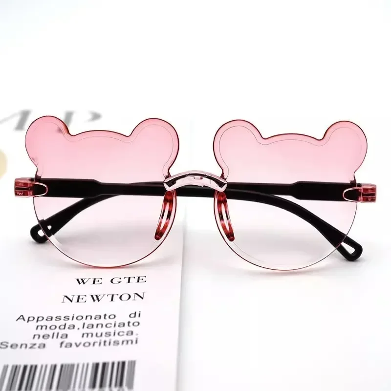 Children and girls sunglasses Baby glasses spring and summer boy sunshade mirror UV protection cute bear hot sale