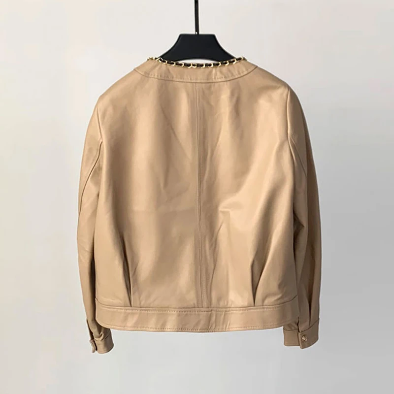 S-2XL المرأة جلد الغنم سترات قصيرة 2025 خريف جديد أسود الخامس الرقبة سترة سلسلة الإناث سليم صالح سترة جلدية حقيقية معطف الملابس