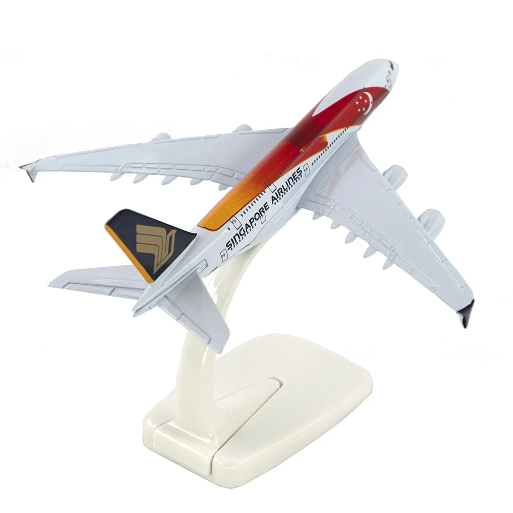 

1/400 Scale Alloy Aircraft Airbus A380 Singapore Airlines 16cm Airplane Model Toys Decoration Children Gift Collection