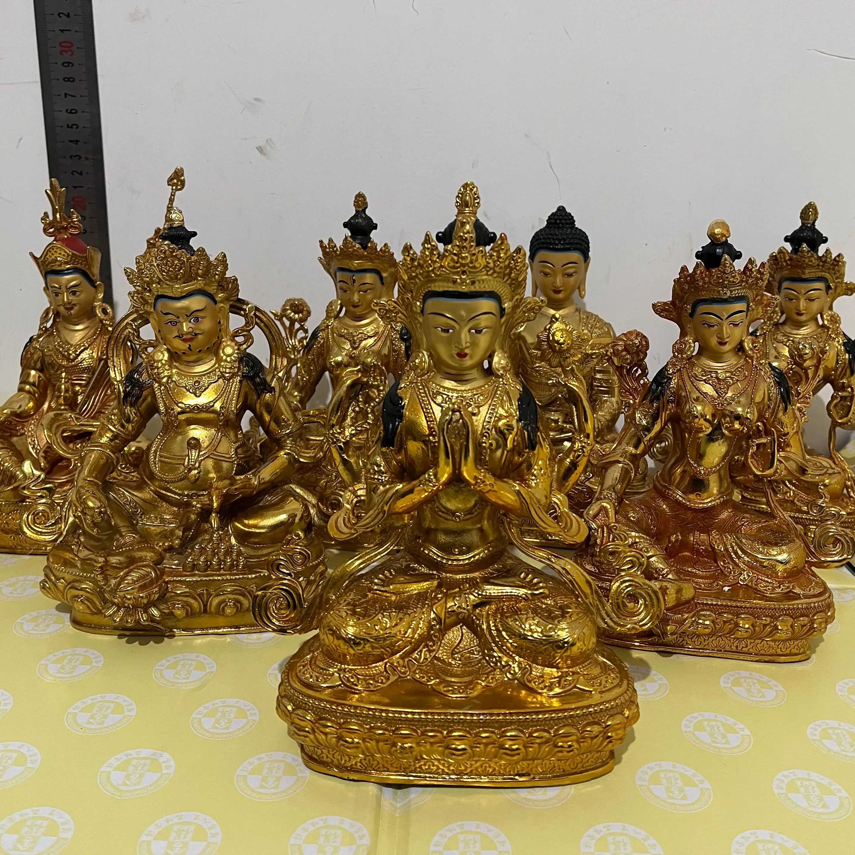 Скидка 50% на буддийская медная статуя Будды буддийский алтарь семейное поклонение зеленый tara Shakyamuni Padmasambhava Джамбала Ваджрасаттва