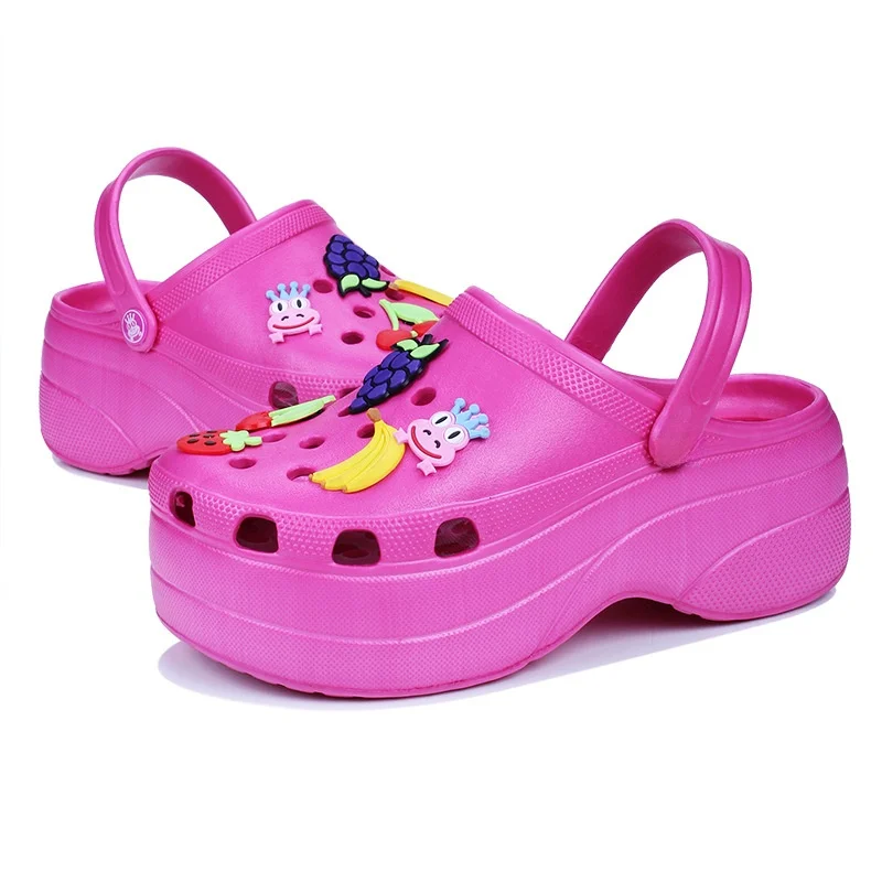 Women's platform holey shoes with rubber sole, stylish casual sandals, versatile two-way daily flip-flops