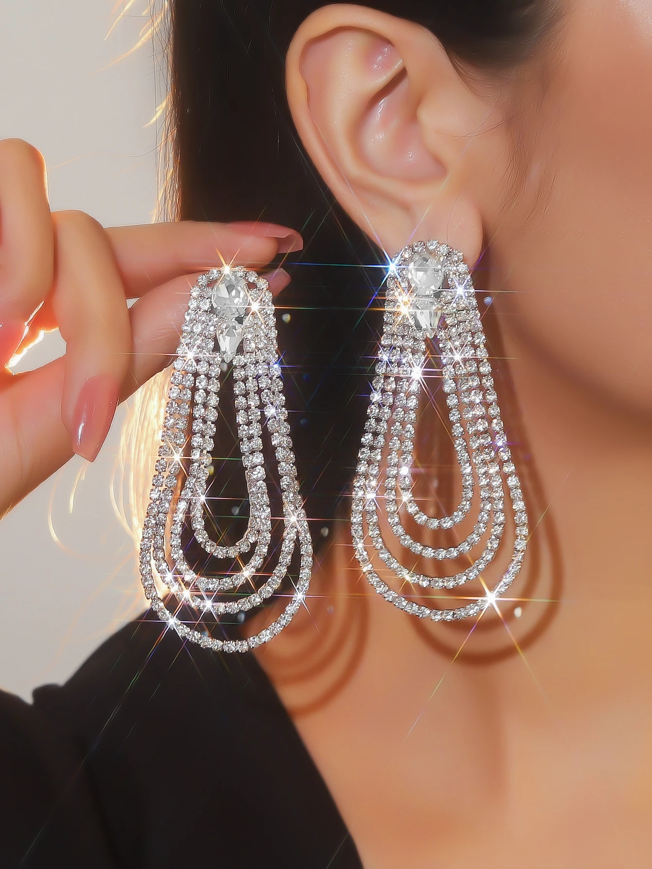 

Super flash claw chain multi-layer drop-shaped long tassel earrings female fashion personality exaggerated earrings