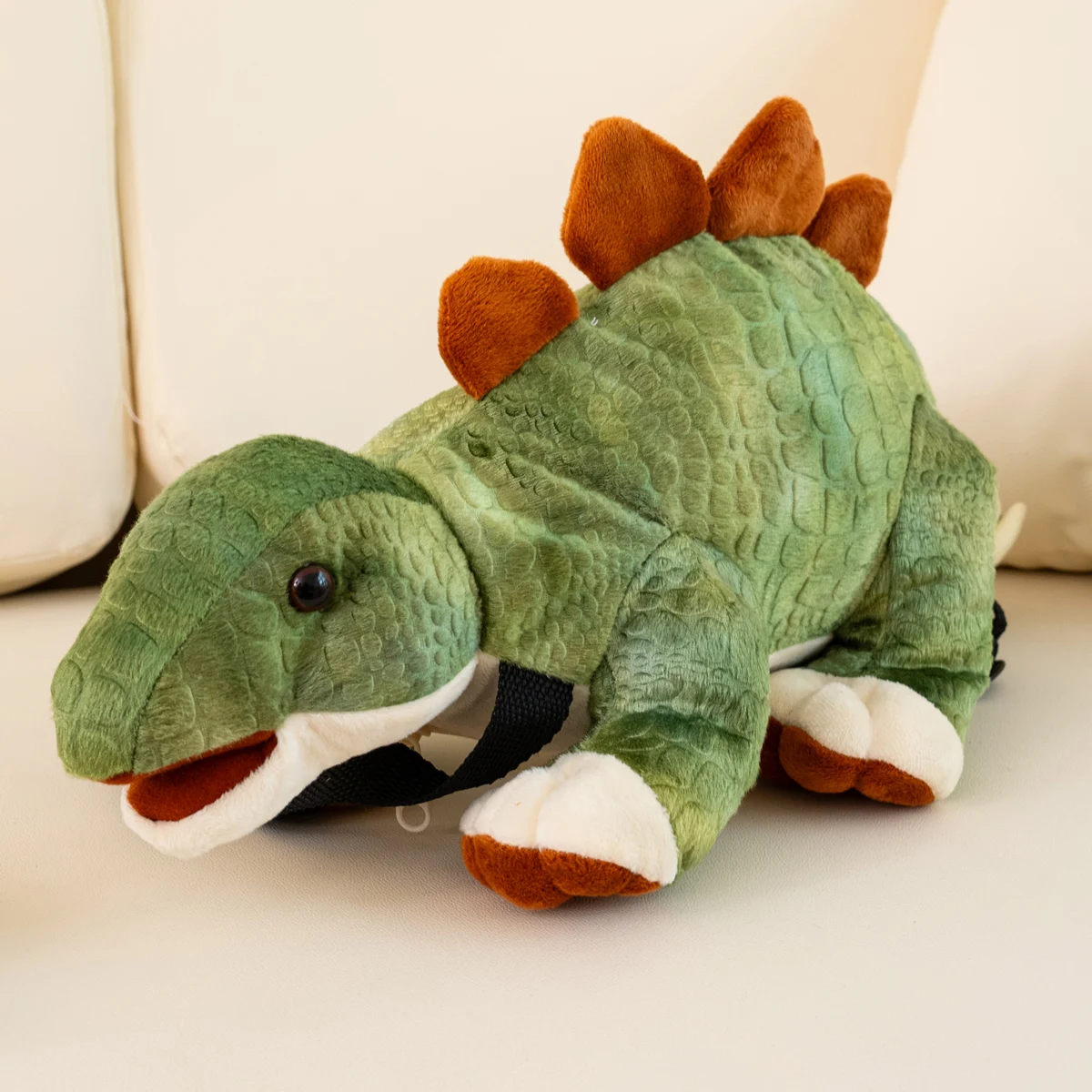 حقيبة ظهر كبيرة وناعمة ولطيفة ورائعة على شكل ديناصور جوراسي ستيجوسورس، حقيبة ظهر للأطفال على شكل ديناصور قطيفة، عصرية