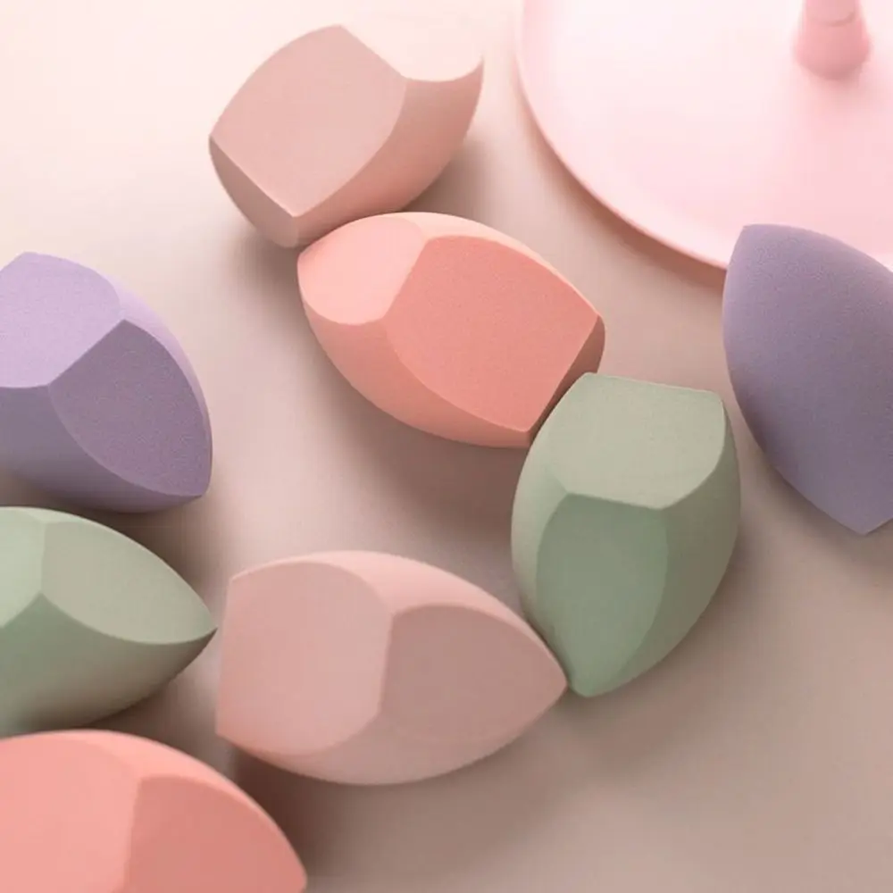 8 cm großer, ultragroßer Make-up-Mixer, drei Schnitte, leichte kosmetische Puff-Reise-Must-Have, bunter kosmetischer Schwamm-Applikator