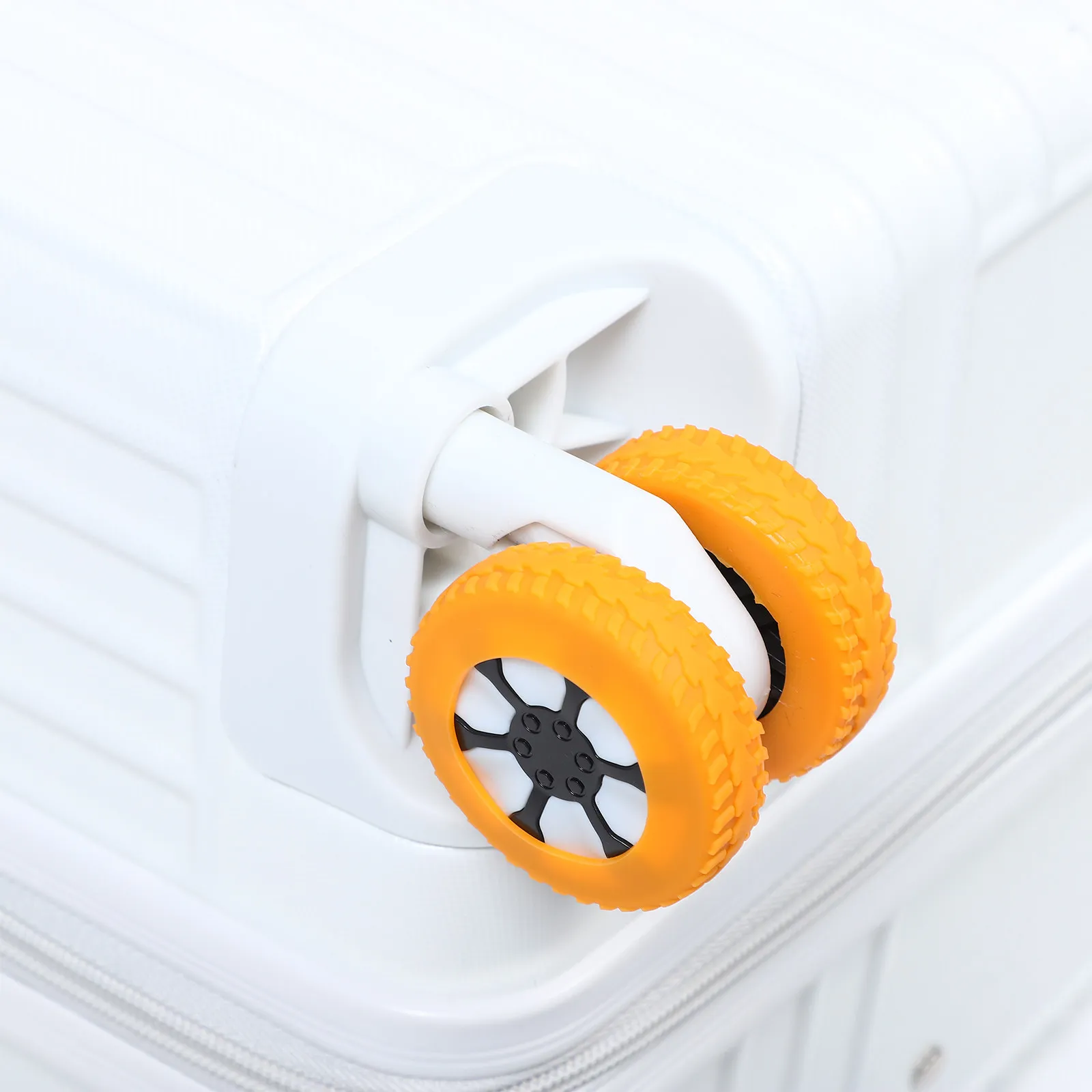 

8Pcs Silicone Luggage Wheel Protection Covers Shock Absorption Noise Reduction Protective Sleeves for Suitcase Wheels Caster