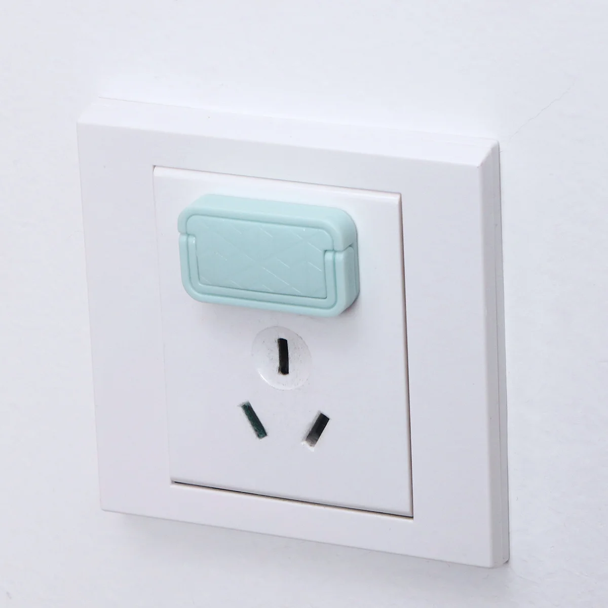 

8Pcs Socket Protective Covers Baby Proof Power Outlet Safety Childproof Electrical Socket Cover Home Use Outlet Covers