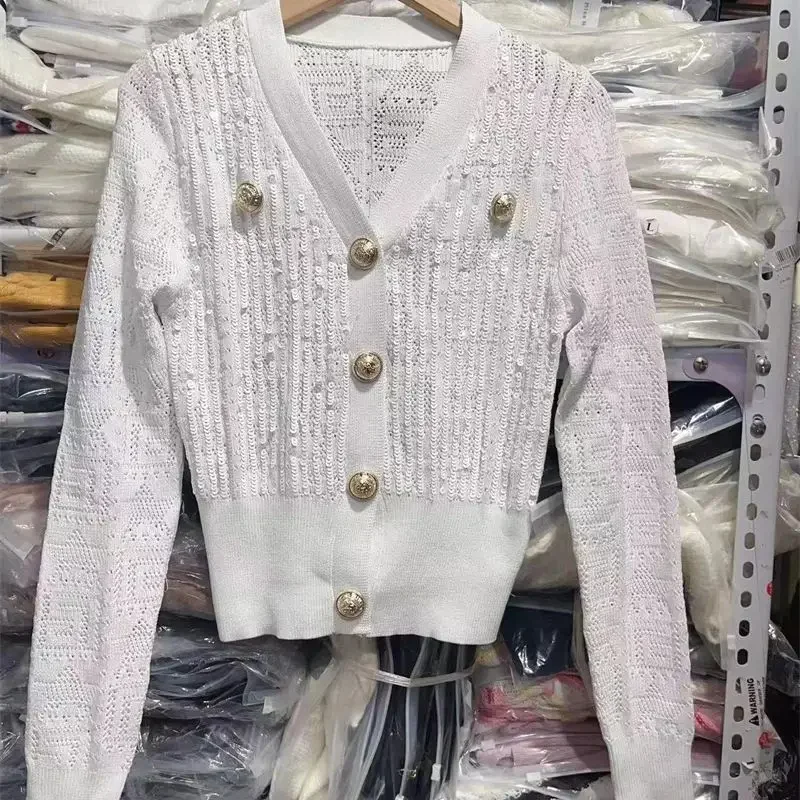 New Fashion Knitted Cardigan Autumn V-neck Long Slevee Single-Breasted Golden Buttons Crop Tops Office Lady Sequin Jumper