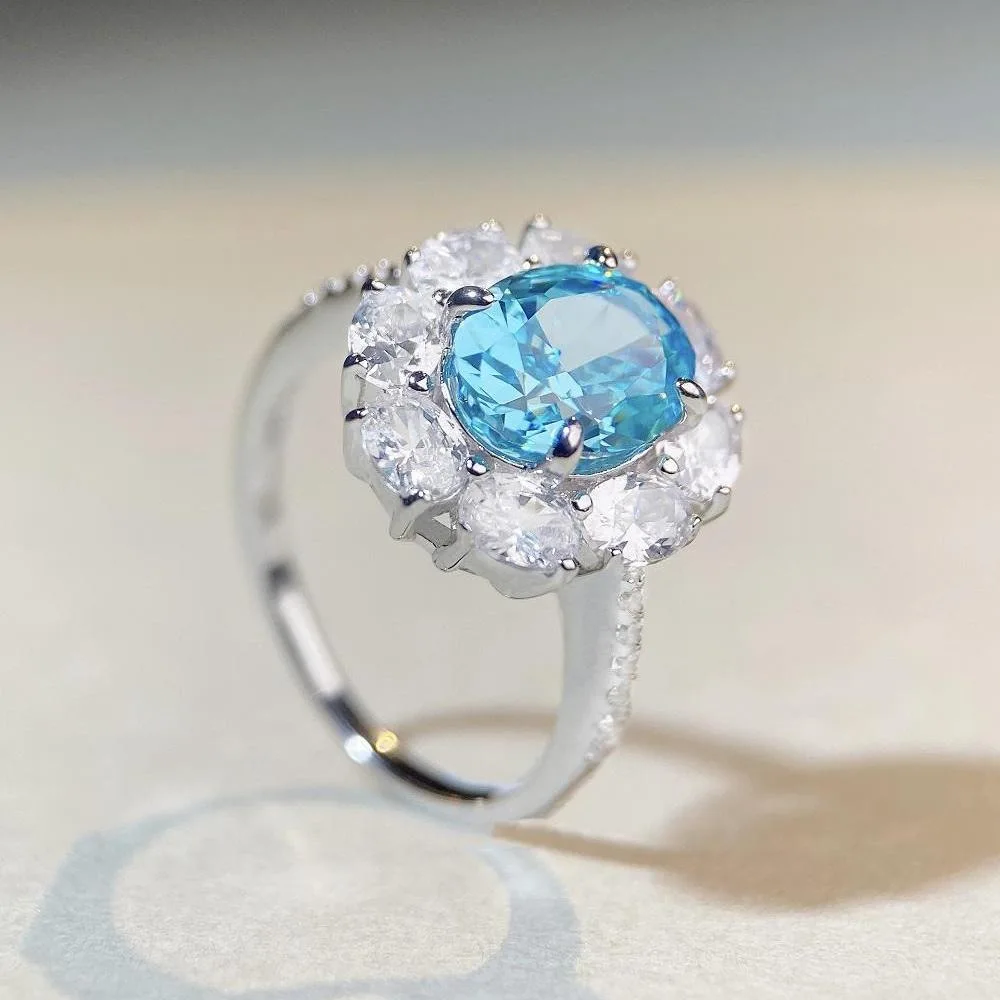 Ring: PT950 Platinum - Aquamarine Ring. Popular item on Douyin live stream. Oval-shaped egg-shaped diamond ring for marriage.