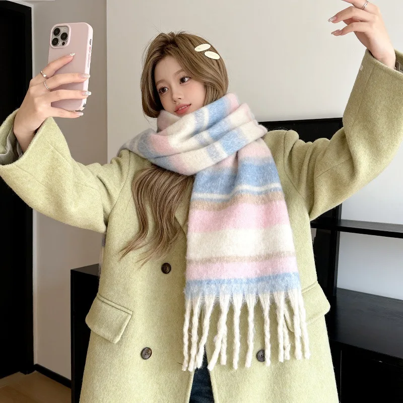 ChâLe Long Et éPais… - image