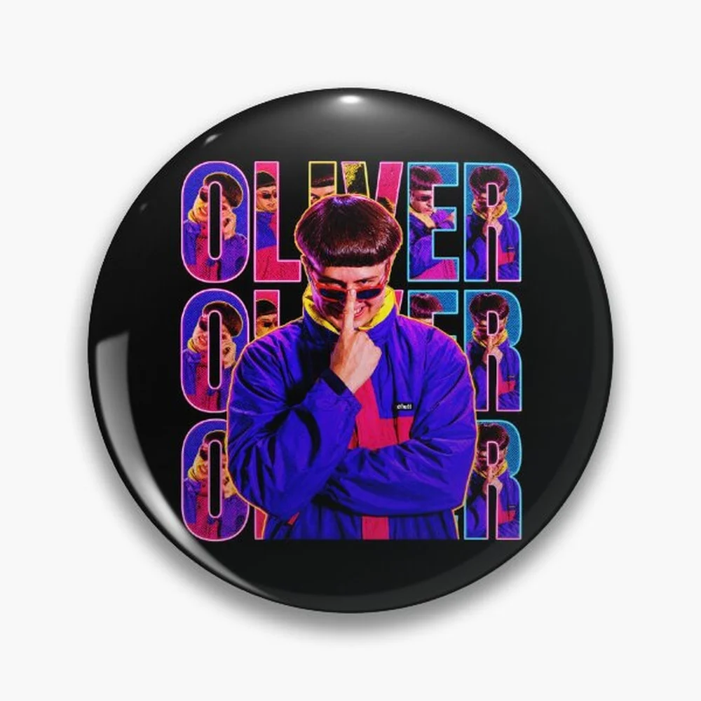Pin Conmemorativo Holográfico de Estrella y Corazón, Laminado, en Memoria de OT, Oliver Tree, Descansa en Paz, 1993 a 2026