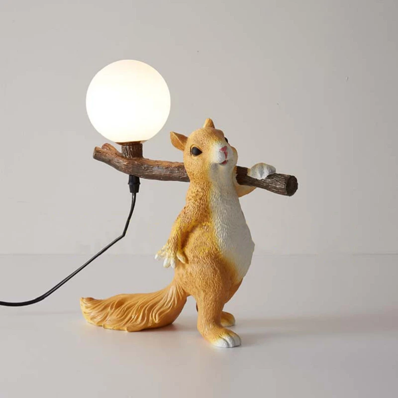 

Modern Animal Table Lamp Cute Little Squirrel Ornament Bedroom Study Desk Children's Room Decor Bedside Decoration Night Light