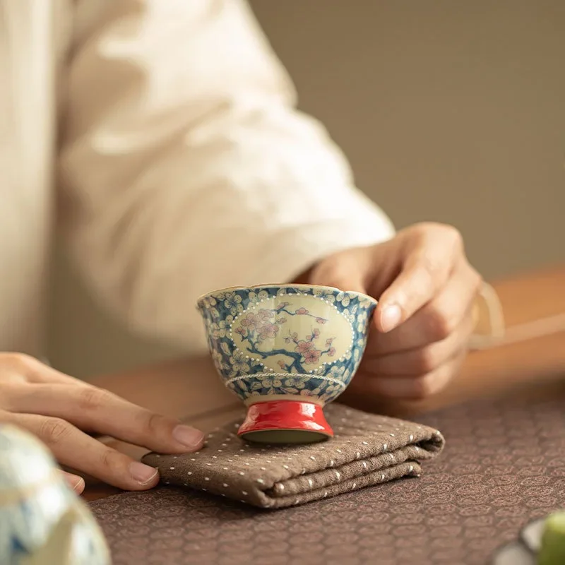60ML Jingdezhen Blue and White Teacup Master Cup Open Window Plum Blossom Mouth Cup Ceramic Palace Wall Red Teacup KungFu TeaSet