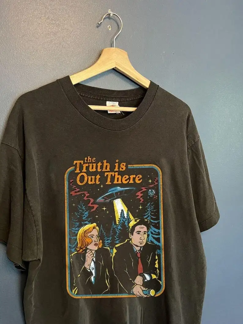 My X Files The truth is out there shirt Scully and Mulder