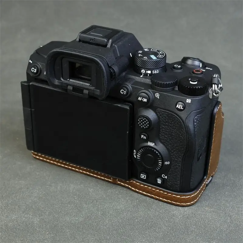 For Sony A7R5 Camera Half Case Base Cover a7r5 A7M5 anti-drop Leather case protective storage case with 1PCS tempered film