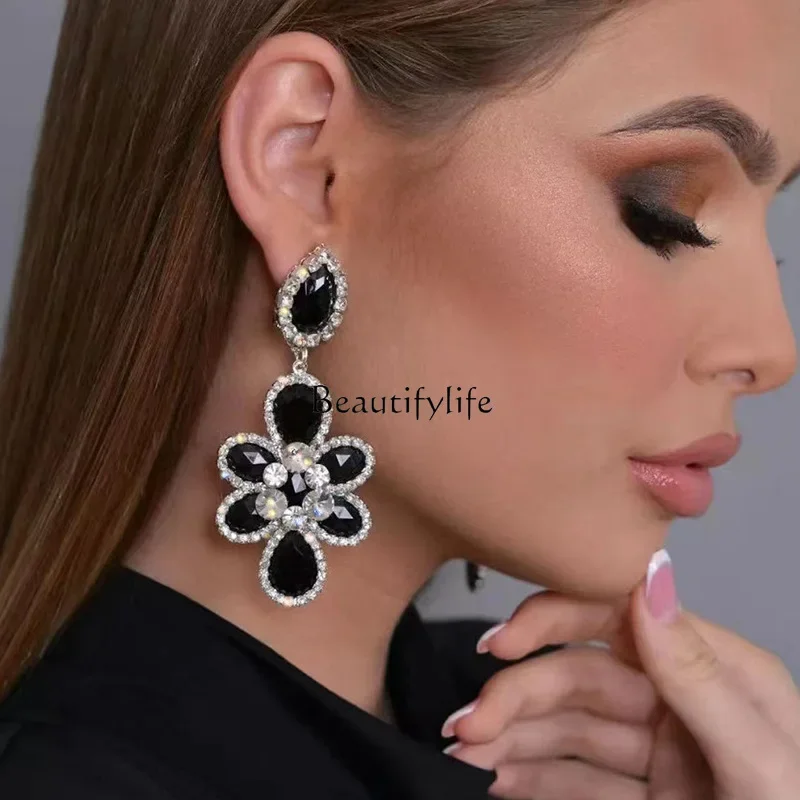 

Diamond floral crystal earrings European and American exaggerated dinner rhinestone earrings