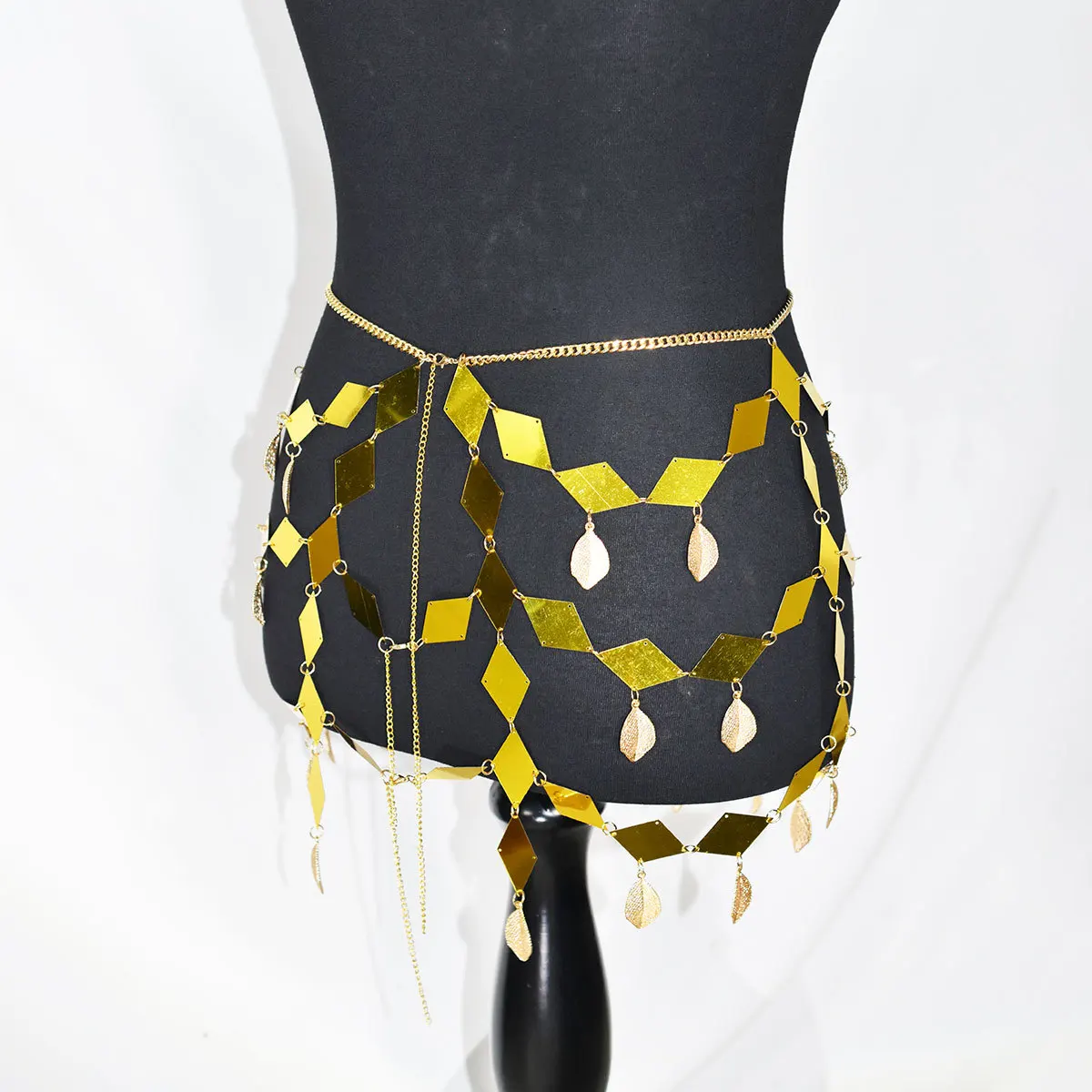 

Fashionable handmade diamond square sequin waist skirt personality leaf pendant accessories body chain dinner party clothing cha