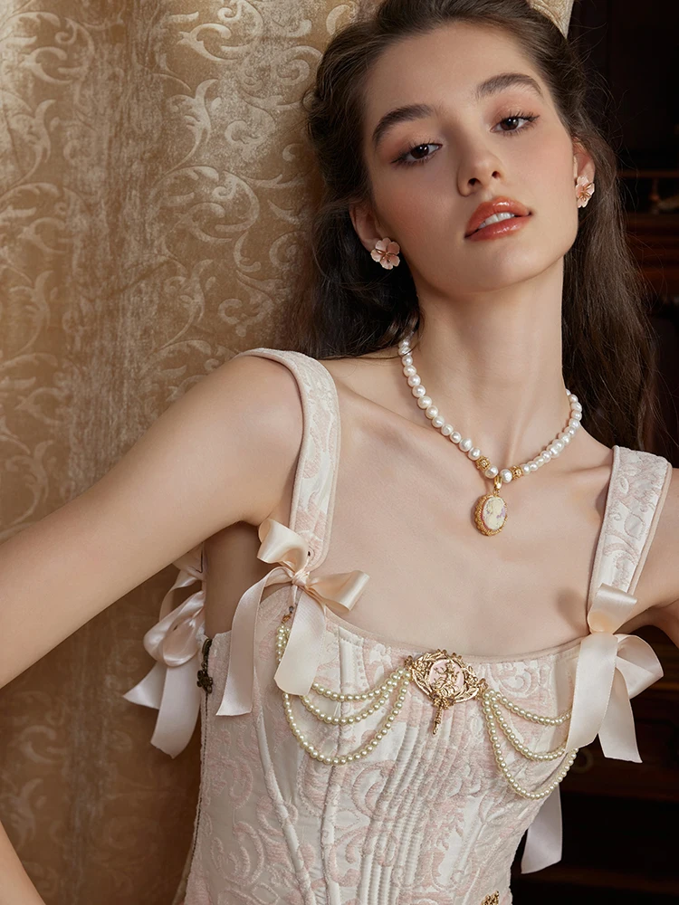 

Princess Cynthia LaceMade Half Skirt Satin Fishbone Pattern Floral Embroidery Elegant Style Women's Fashion Set Summer Season