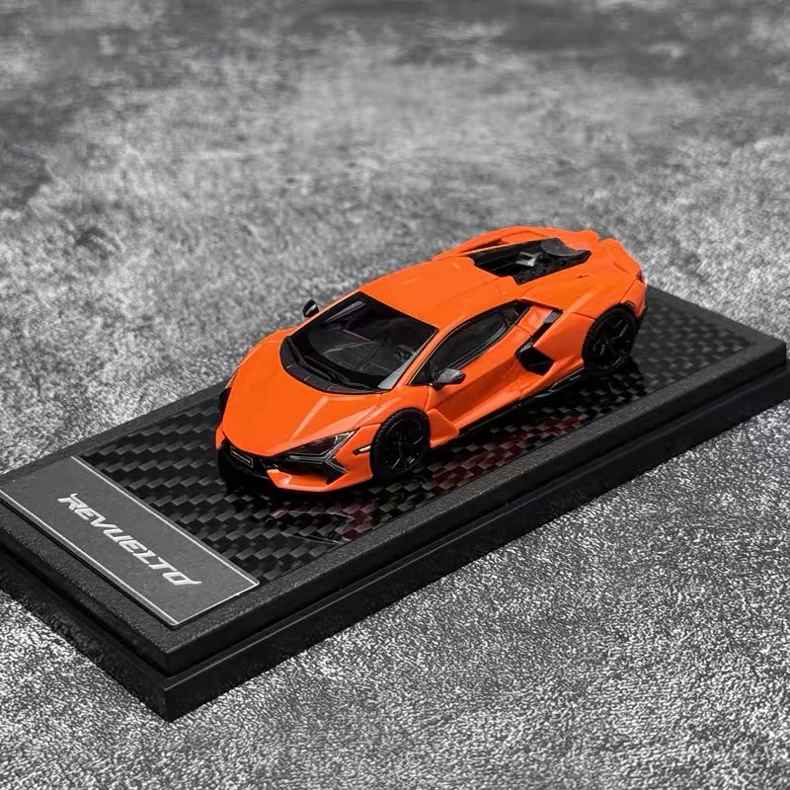 LCD 1/64 Revuelto drie kleuren auto in 2025, gegoten model