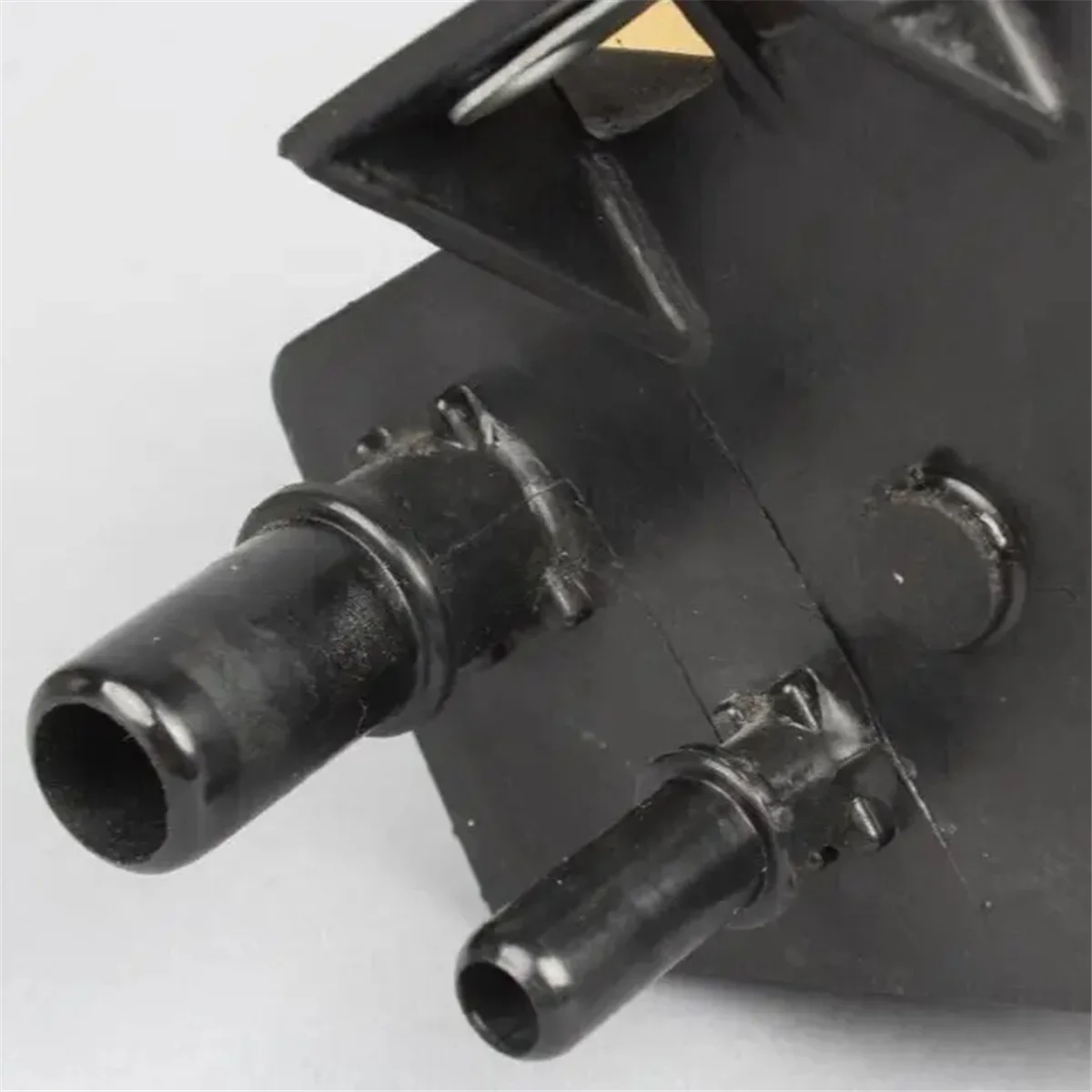 

For Jaguar XK XKR X150 Fuel Vapor Canister Leak Detection Pump