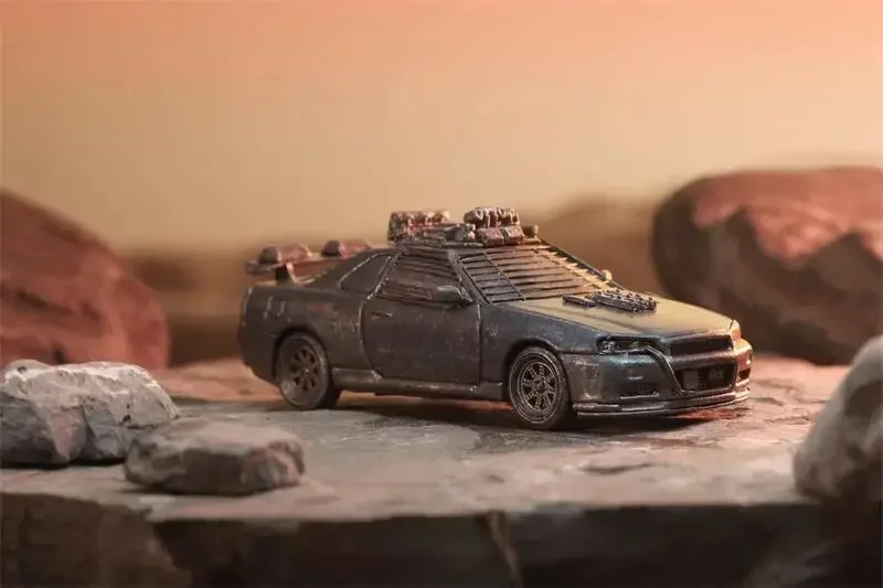 Stance Hunters 1:64 GTR – Mad Max Limited499 Druckguss-Modellauto