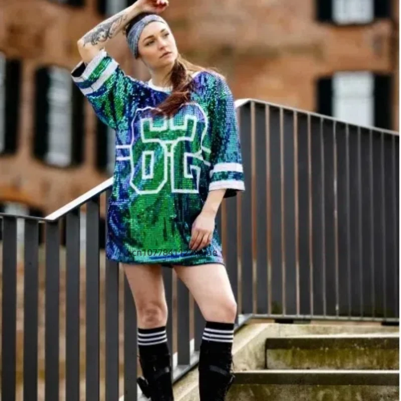 Nuovo vestito da spettacolo di danza jazz Vestito da ballo per performance di cantanti femminili T-shirt lunga con glitter per palcoscenico di danza di strada hip-hop