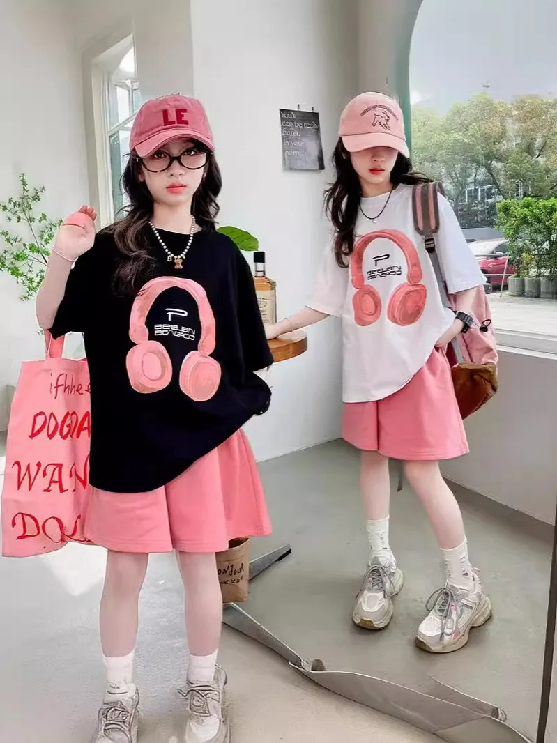 Girls Summer T-Shirt Short-Sleeved Suit Korean Version of the New Casual Summer Sports Children's Short-Sleeved Shorts Two-Piece image 4