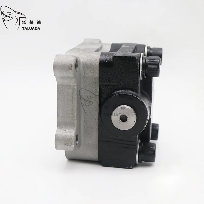 TALUADA Excavator Spare Parts Komatsu PC30MR-2 Pilot Gear Pump