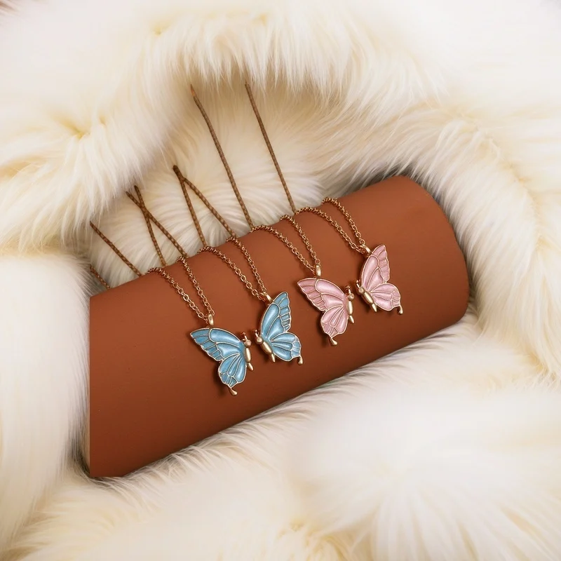 2025 New Butterfly Pendant Necklace Cute Girl Chest Chain Party Jewelry Cute Butterfly Pendant Necklace Fashion Women