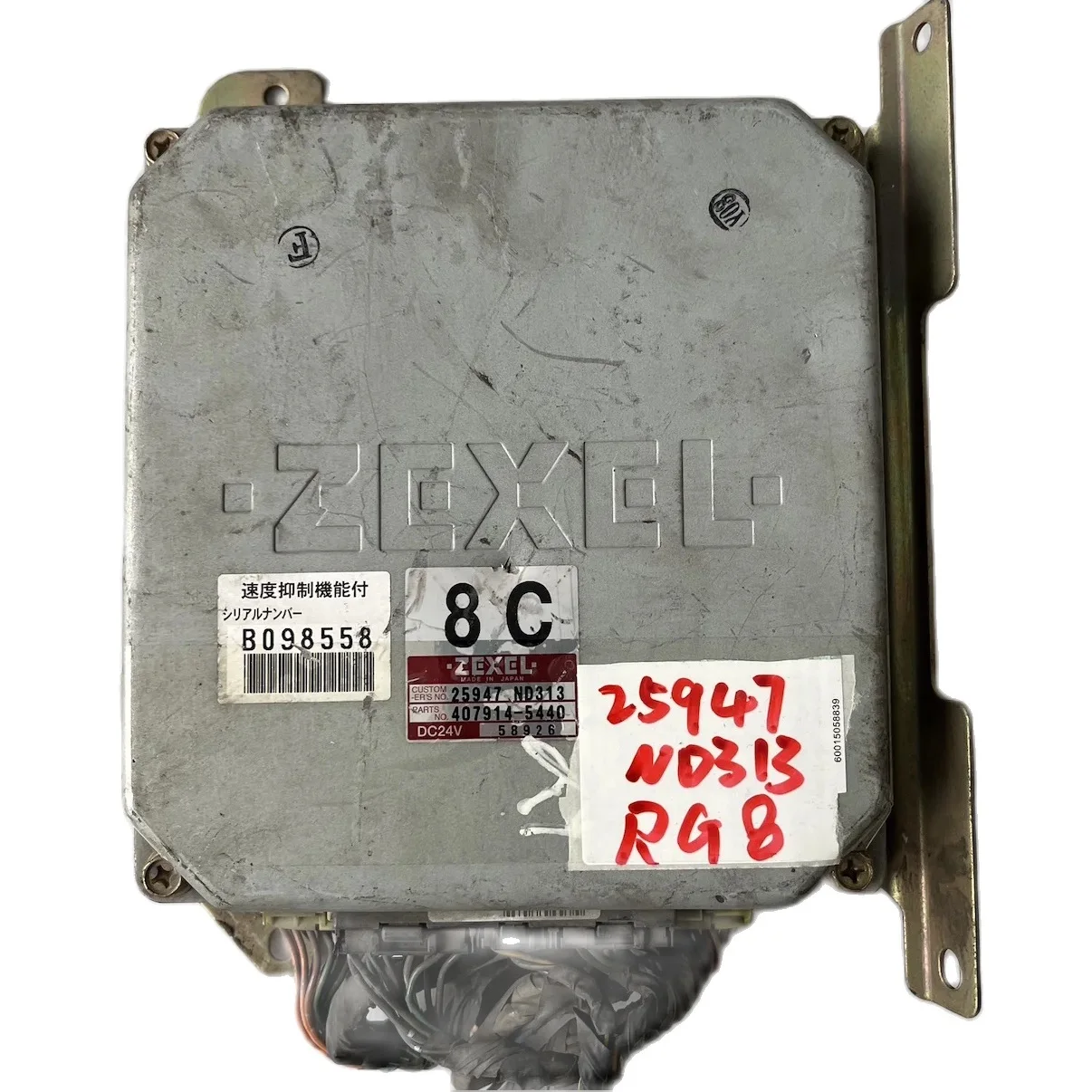 

Для UD TRUCK CWB536 RG8 ENGINE 8C ECU ECM CONT UNIT / 25947-ND313 / 25947ND313 / 407914-5440 / 4079145440