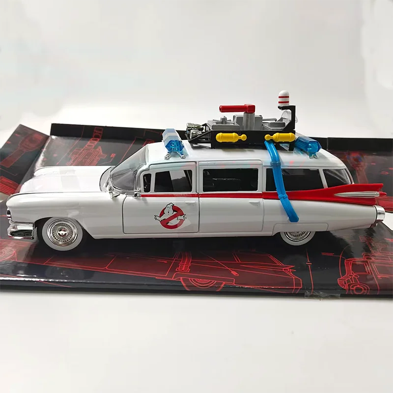 Jada Diecast 1:24 Scale ECTO-1 Alloy Simulation Car Model Collection Decoration Gift Toy Static Display (About 20cm in length)