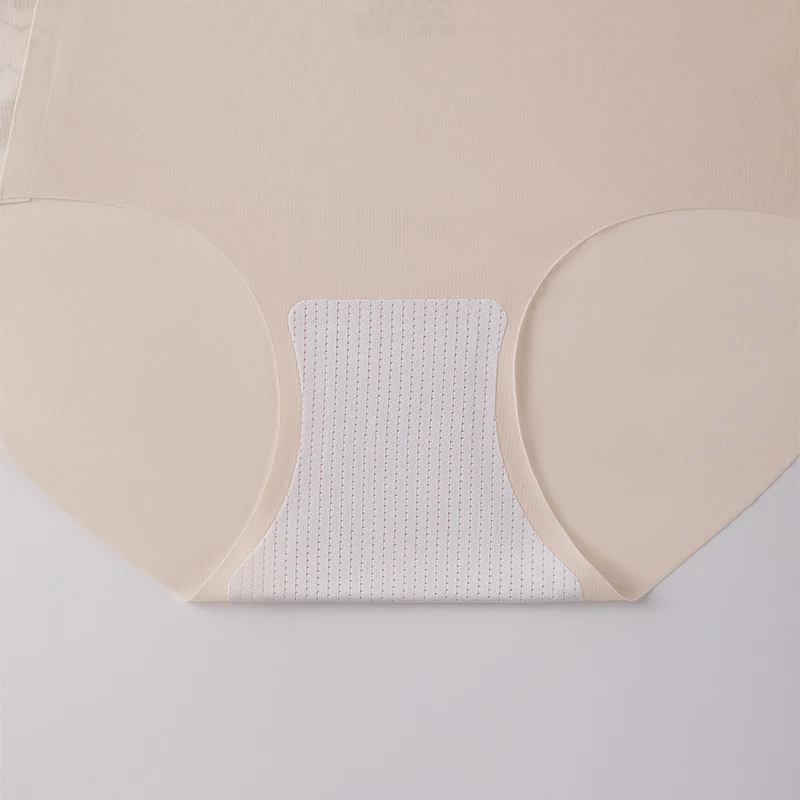 Бесшовные трусики из ледяного шелка для женщин, микро нижнее белье, модные прозрачные треугольные трусики Linergie, комплект женского нижнего белья