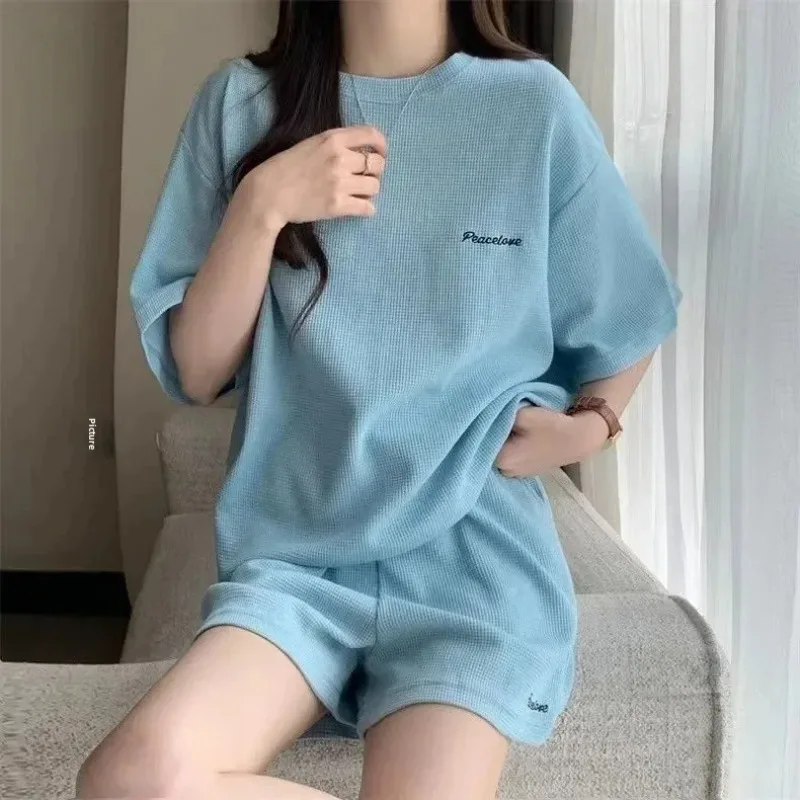 Summer Women's  Korean Loose Casual Short Sleeve T Shirt  Casual Loose Round Neck Short Sleeved T-shirt Shorts Two-piece Set - view 4