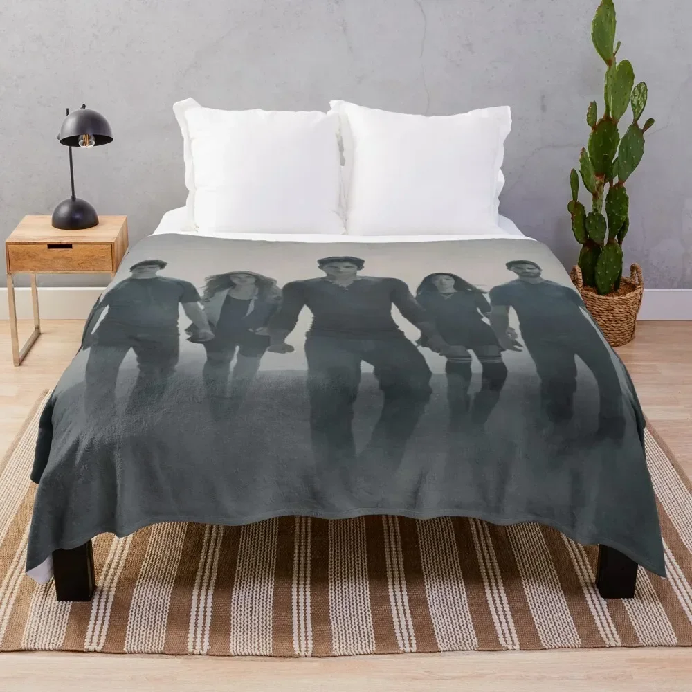 Teen Wolf Cast Throw Blanket Soft Thermal Soft Plush Plaid Blankets