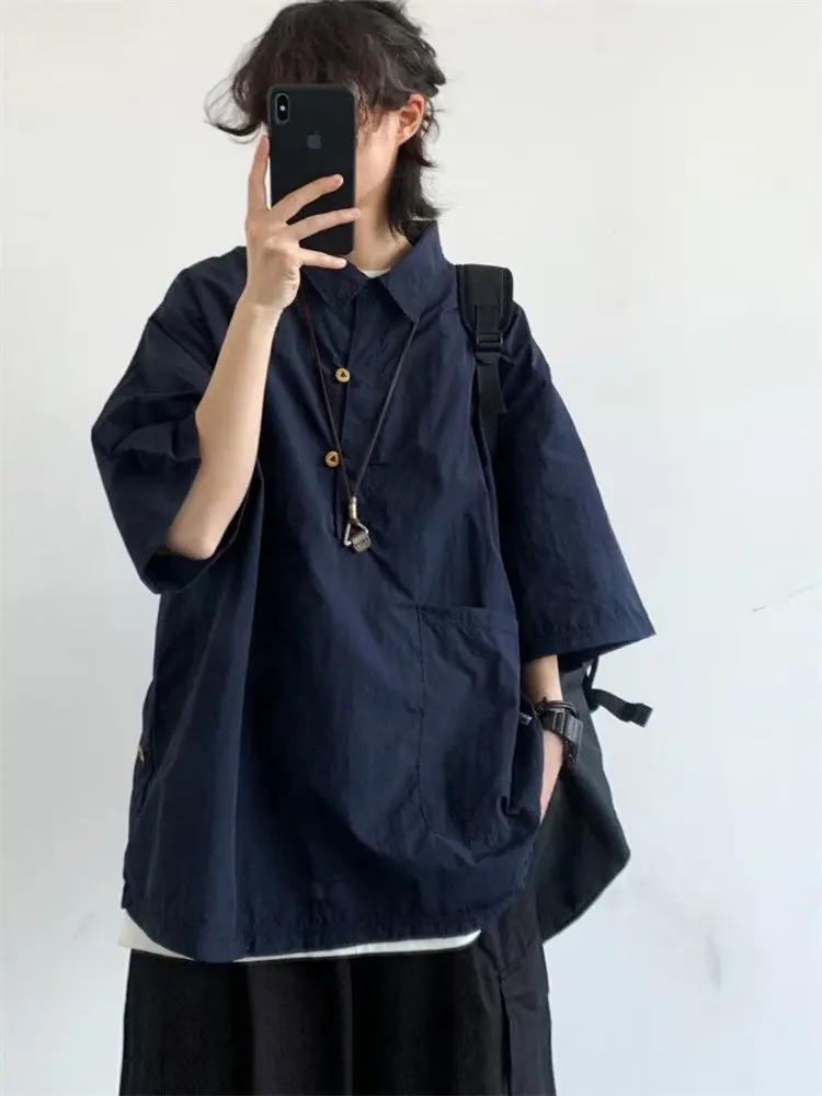 

Japanese Style Loose Casual Short Sleeve Shirt with Pocket Unisex High Street Vintage Workwear Blue Color for Youth