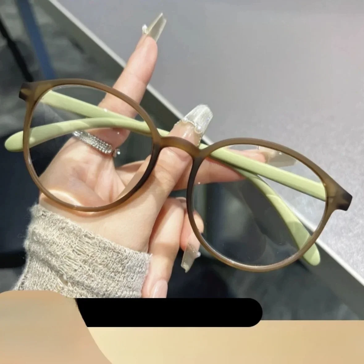 

New ultra-light anti-blue light reading glasses DS-106
