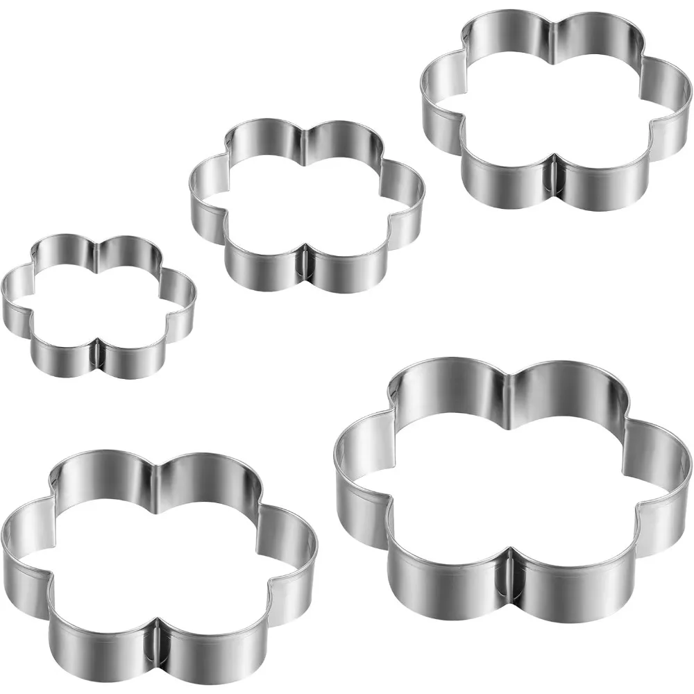 

5-Piece Stainless Steel Scallop Flower Cookie Cutter Set for Baking and Fondant