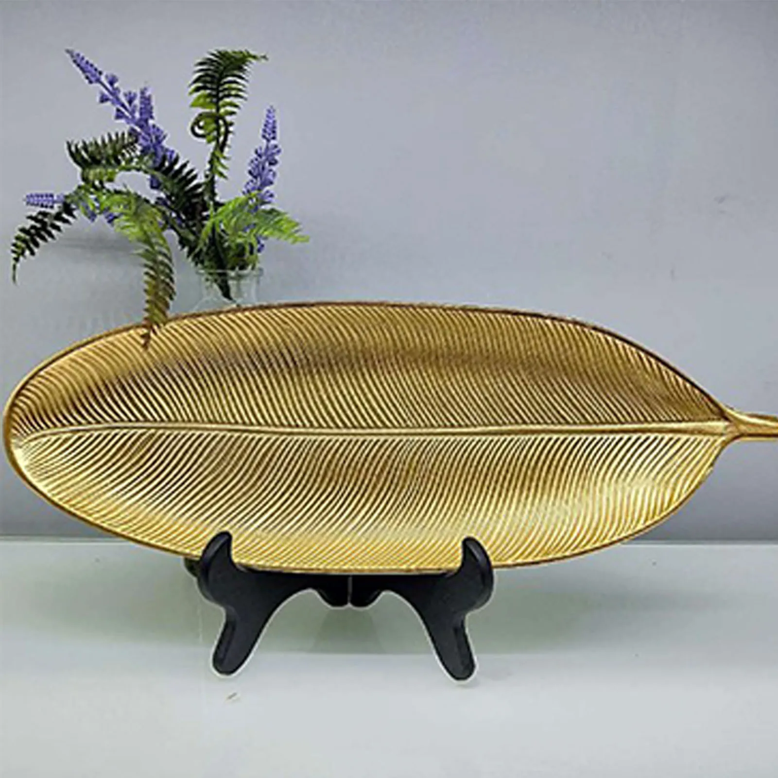 Fruit Plate Golden Style Leaf Shape Brushed Appearance Compact Density Board Serving Dessert Plate For Home Table Decoration