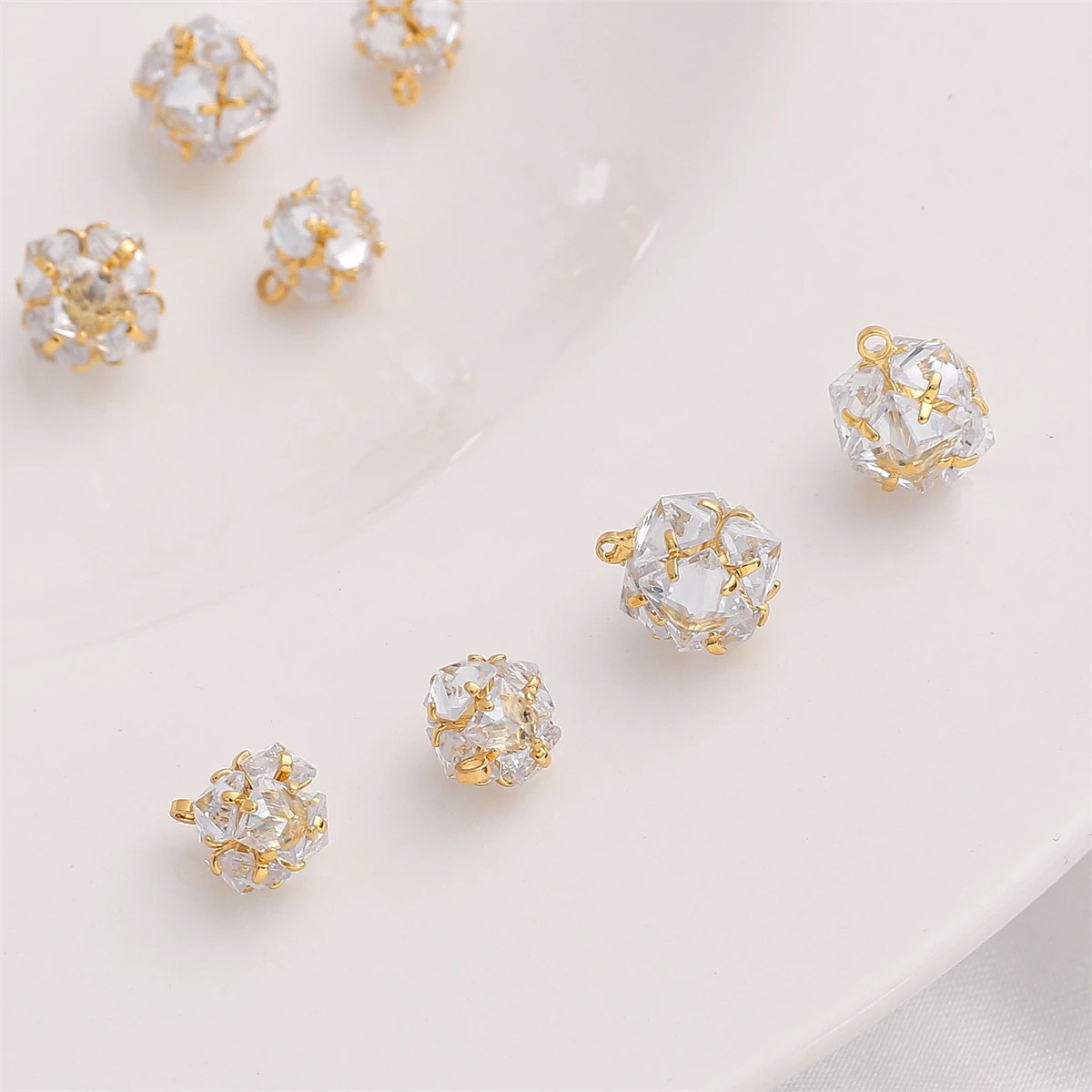 Laiton plaqué or 14 carats avec biscuits, breloques boule exquises, boucle d'oreille, collier, bijoux, fournitures exécutives, 8mm, 10mm