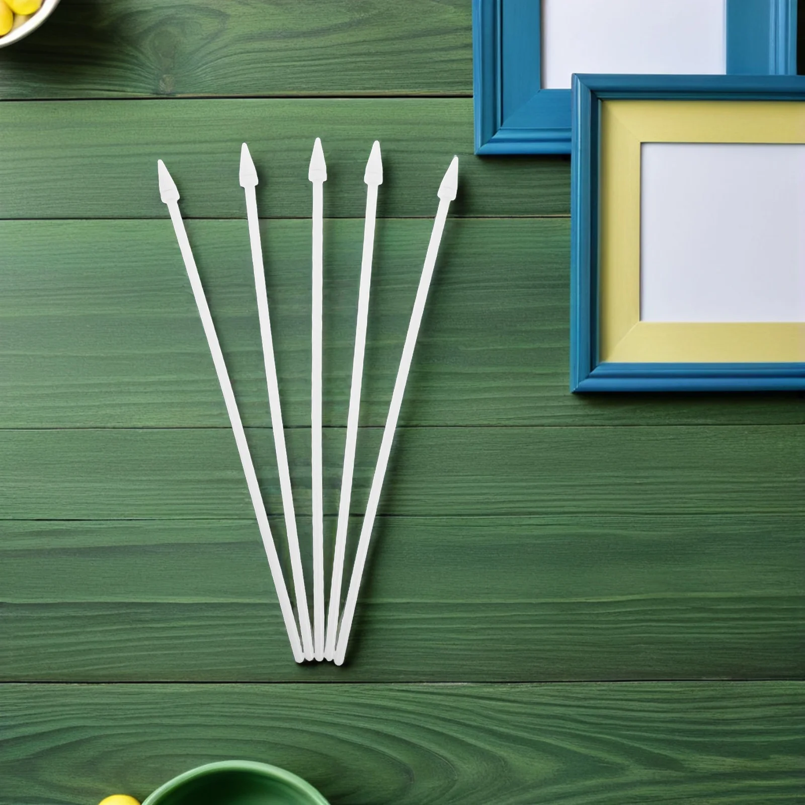 

100Pcs Handheld Plastic Flag Poles White Mini Flag Rods for DIY Craft Flags Outdoor Events Portable Praise Dance Flags