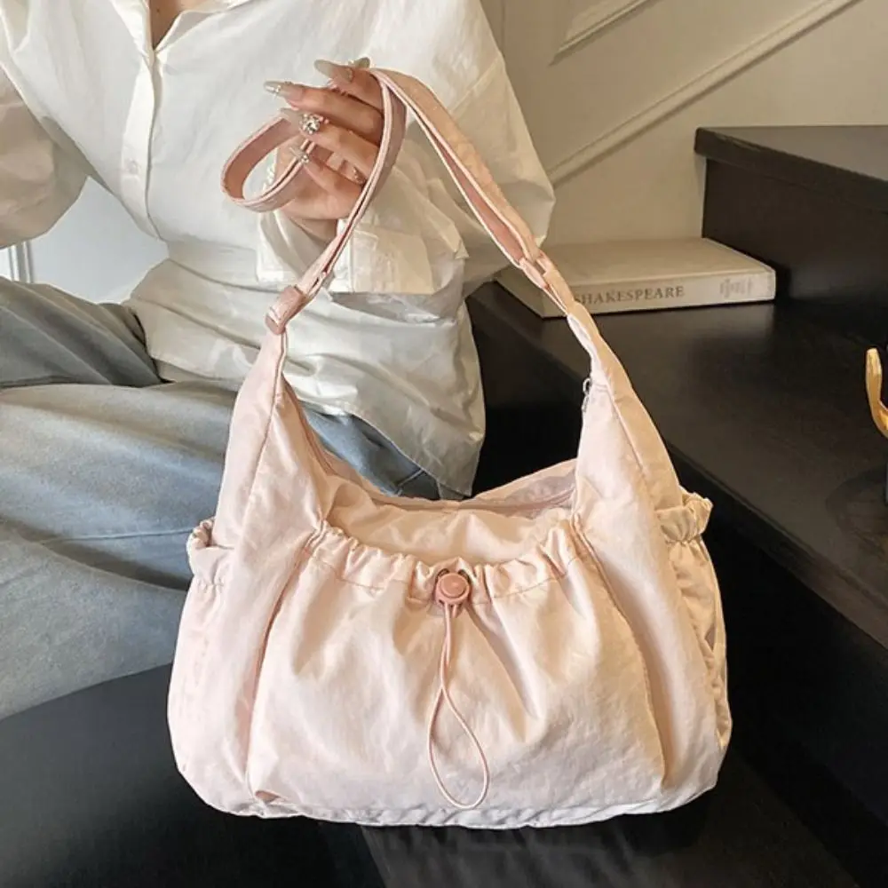 

Casual Korean Style Nylon Shoulder Bag Handbag Lightweight Crossbody Bag Tote Bag Pleated Drawstring Bag Travel