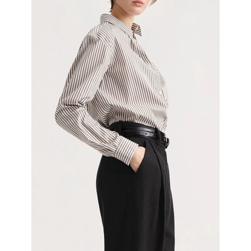 Camicia a righe Northern EuropeTOT per donne inizio autunno 2025 nuova camicia casual da pendolare con colletto rovesciato a maniche lunghe