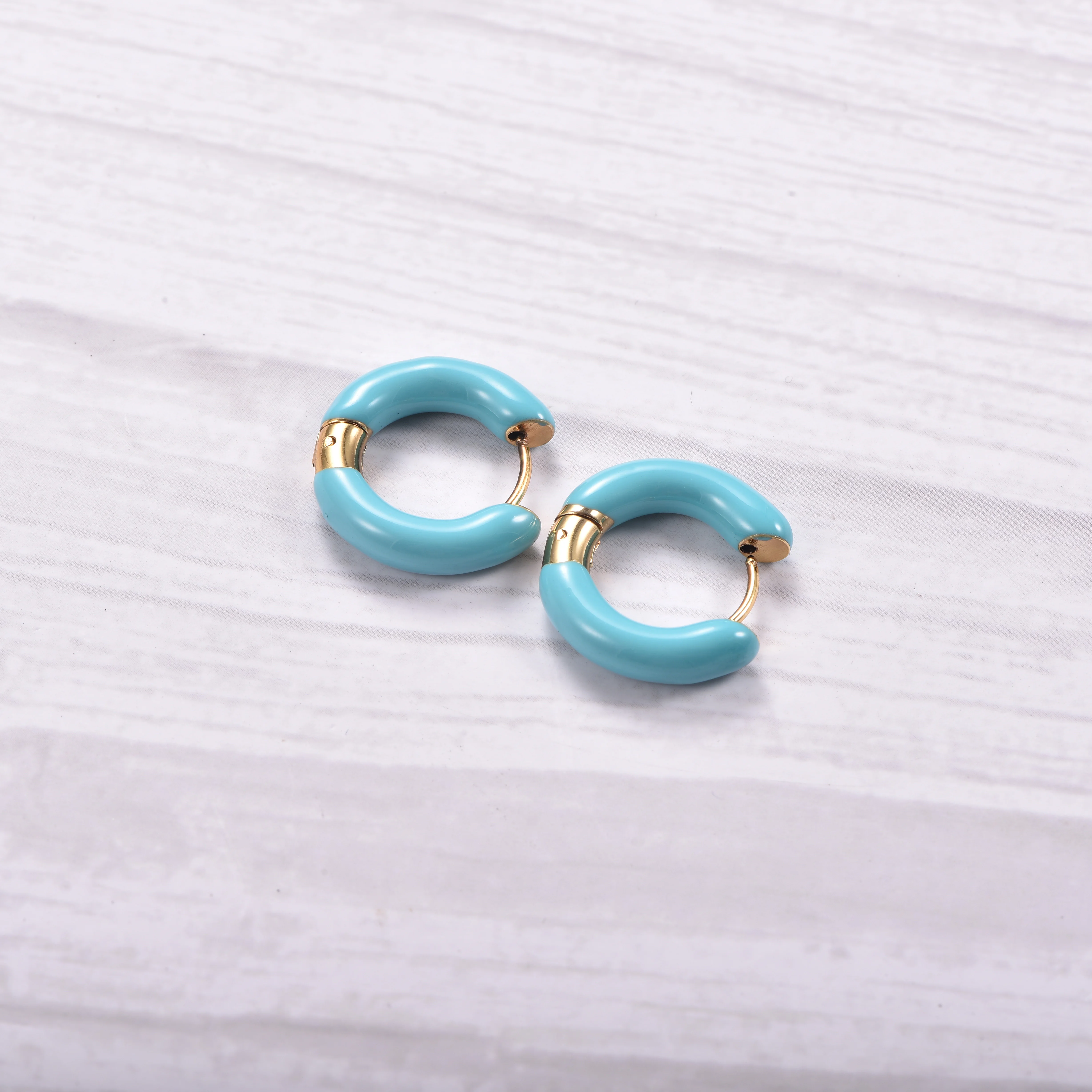 Emaille-Chunky-C-Form-Creolen, 8K vergoldet, Dopamin-Mehrfarben-Bonbonfarben-Kreis-Ohrschmuck, Geschenk – Detail 1