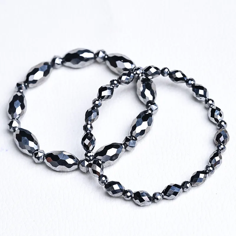 

Браслет из терагерцевых бусин «Миллет» с полисиликоновым энергетическим камнем