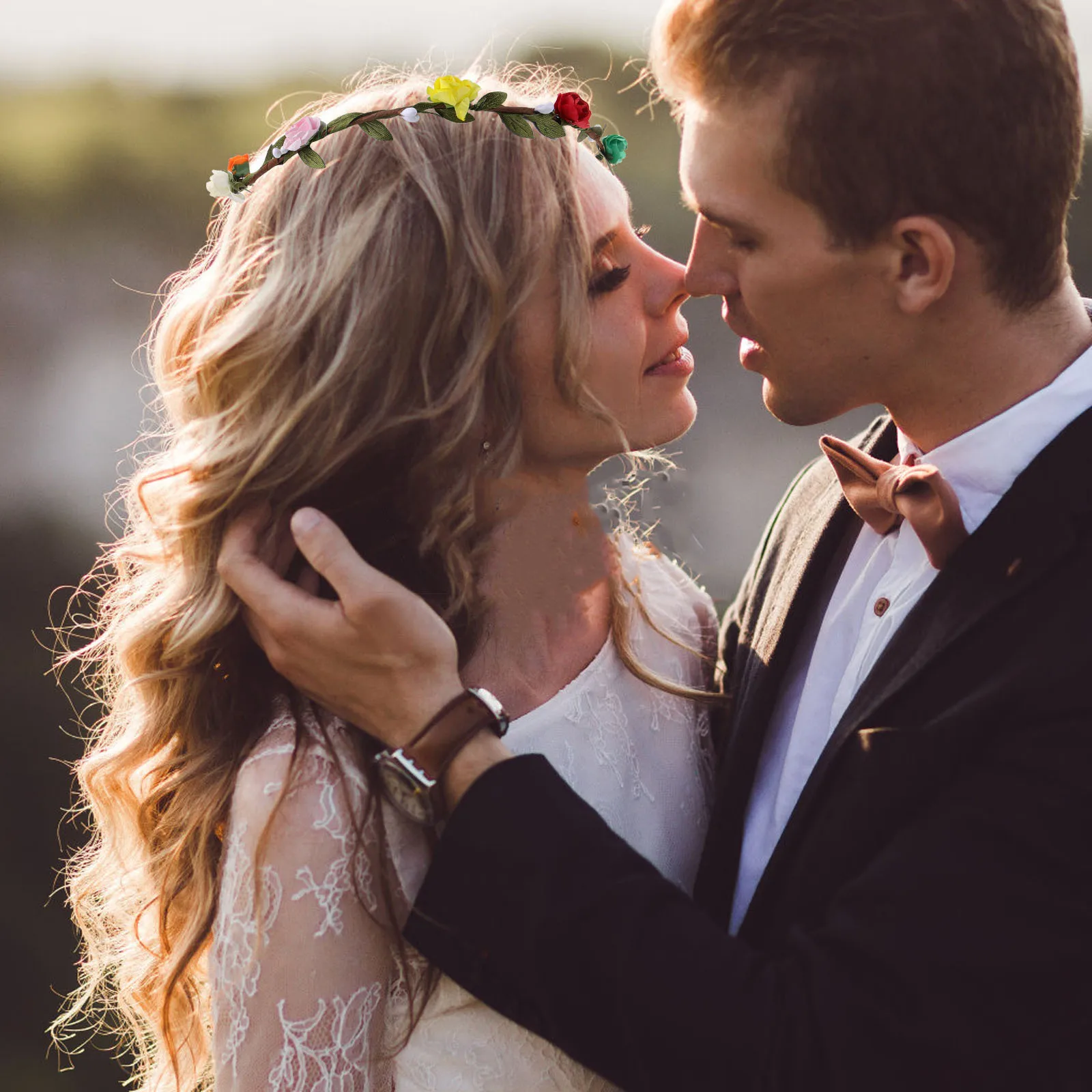 

2Pcs Fake Flower Crown Headbands Realistic Floral Headpiece for Bride Flower Party Wedding Hair Accessories