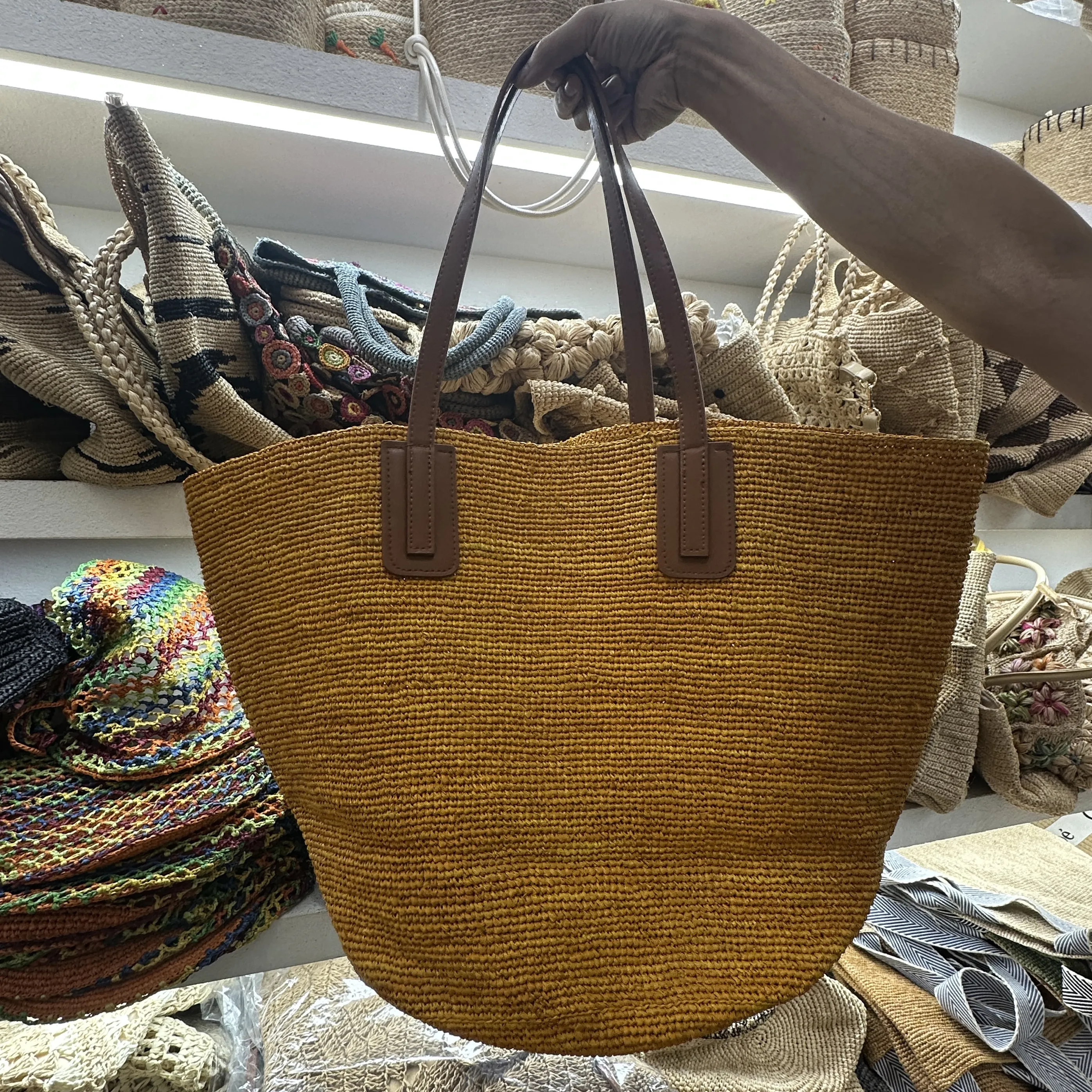 

Faionable Hanrted Rfia St Women's oulder Bag Casual Large Capaci Commuter Bag Buet ape Color