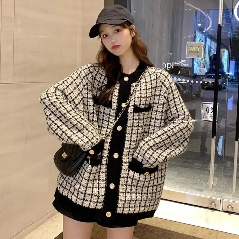 Women\'s Clothing Autumn New Checker Contrast Loose Fit Sweater Jacket Laziness Patchwork Button Long Sleeve Cardigan Knitted