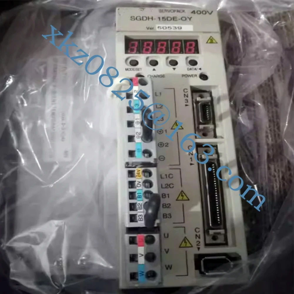 

Совершенно новый оригинальный сервопривод SGDH-10DE-OY SGDH-10DE